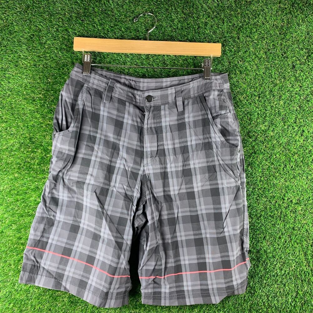Lululemon Athletica Shorts 32  x 9 Mens Khaki grey Plaid Flat Front Stretch